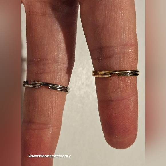 2 Cross Rings - Picture 3 of 5